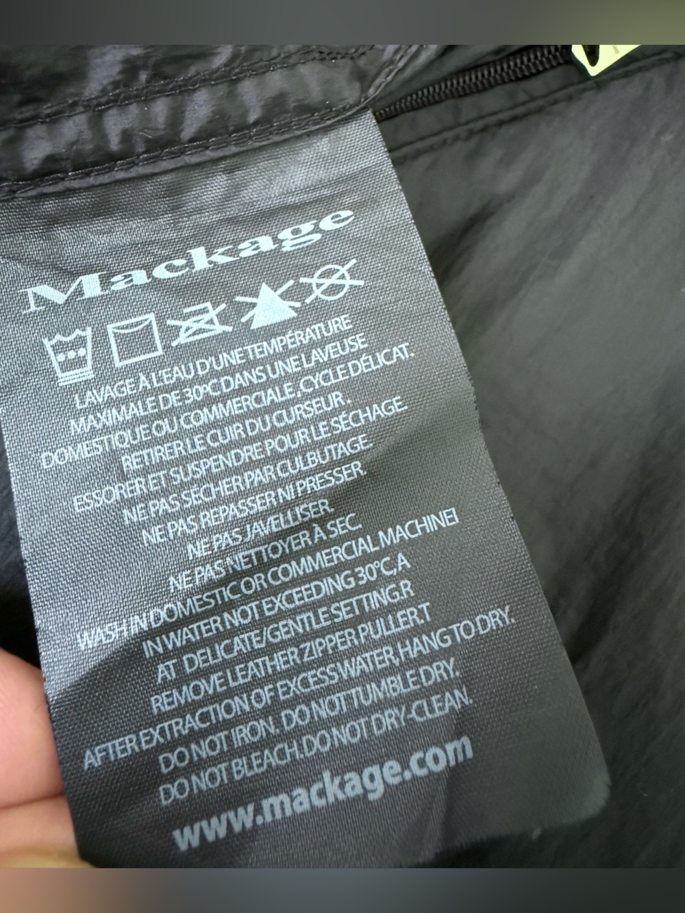 Mackage Ellia Anorak Coat Parka Packable Black Windbreaker Hidden Hood - Picture 13 of 15